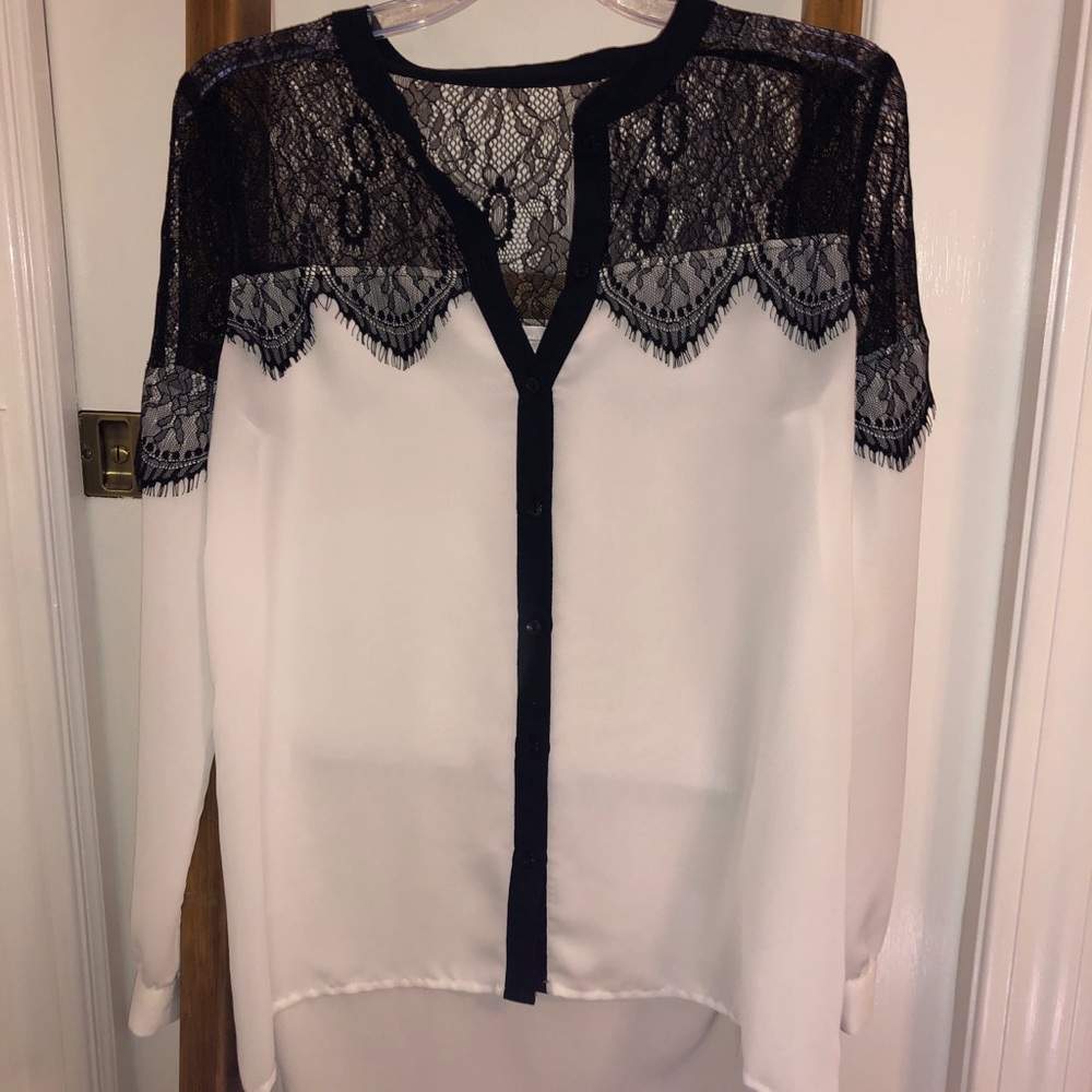 Lauren Conrad Lace blouse